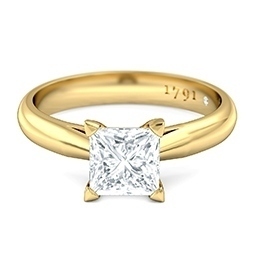 Sabatina Engagement Ring in Yellow Gold