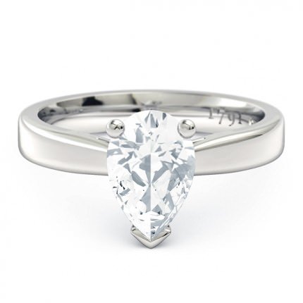 Pear Diamond Rings White Gold Pero