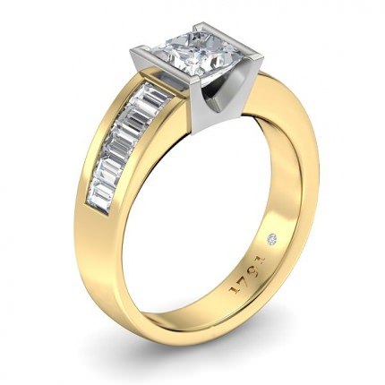 Princess Diamond Ring Quadrata - Main View