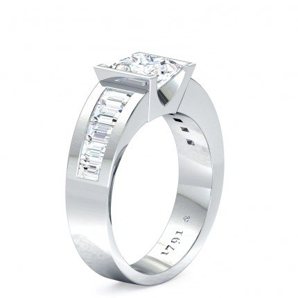 Princess Diamond Ring Platinum 950 Quadrata - Main View