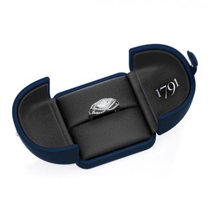 Marquise Diamond Ring Platinum 950 Aura - Box View
